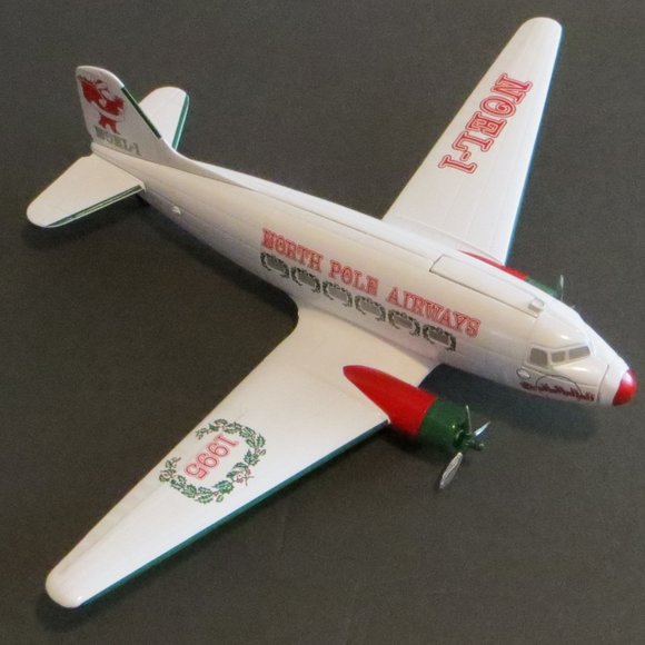 North Pole Airways DC3 Airplane Metal Bank New In Original Box - Picture 4 of 8